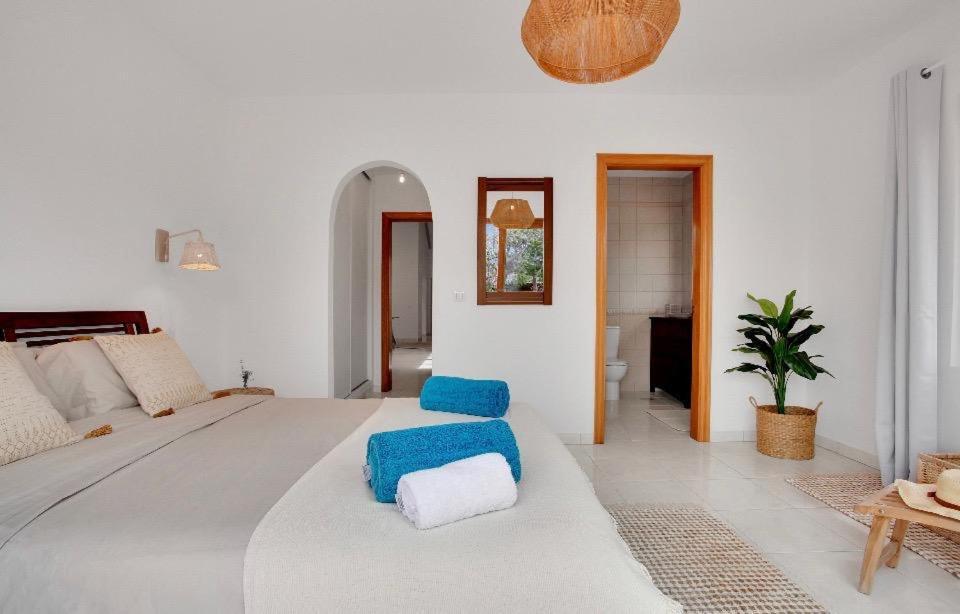 Villa Amrita La Oliva Bagian luar foto